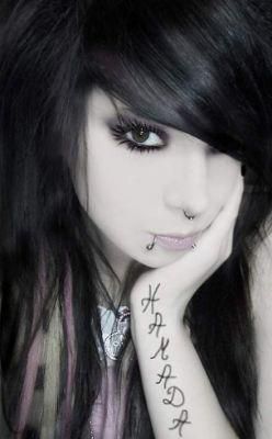 Emo Girls - c o k e - [��♥Emo♥��]