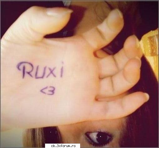 :limba:  :limba:  :limba:  :limba: 

ms.. :rusine: le'a calcat trenul..
